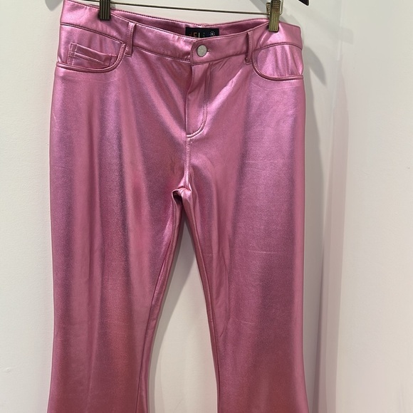 Delia’s Pink Metallic Women's stretch kick flare pants women’s size XL new - Picture 8 of 8